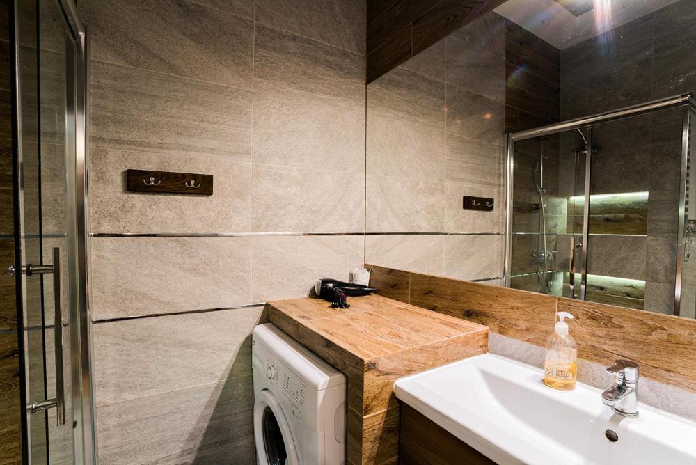 كراكوفيا Modern Rooms In City Center المظهر الخارجي الصورة